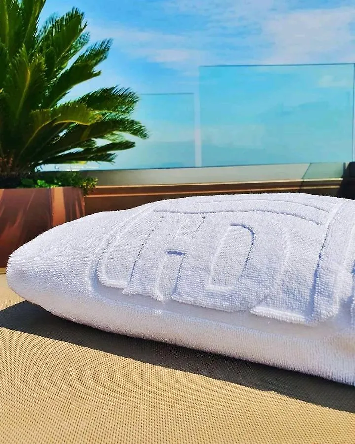 Hotel Desenzano ديسينسانو ديل غاردا