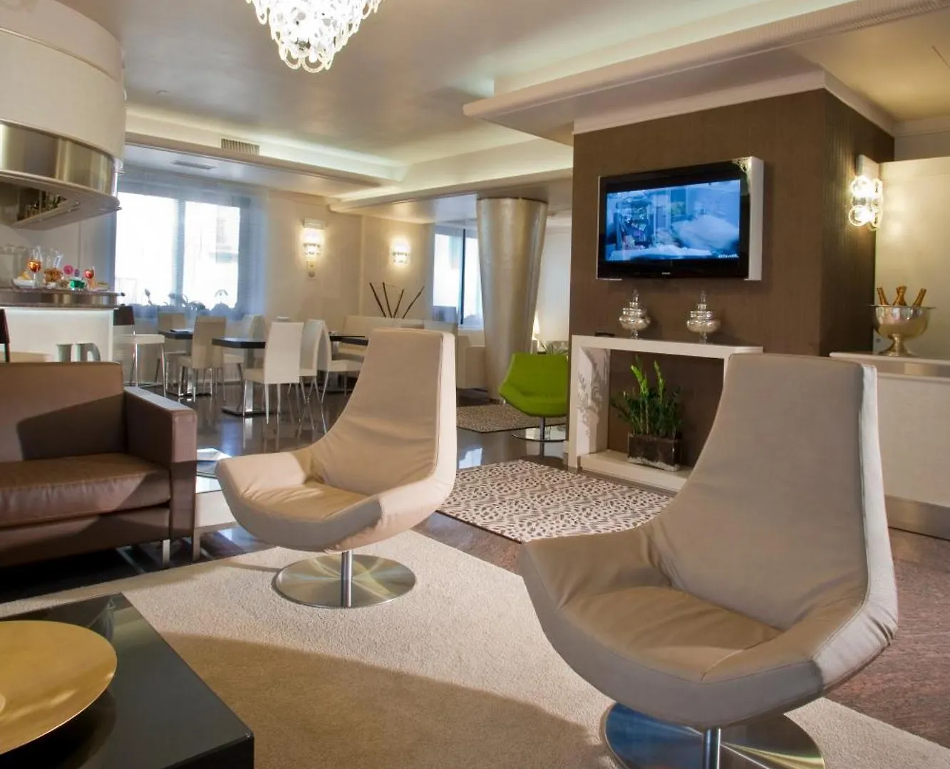 Hotel Desenzano ديسينسانو ديل غاردا إيطاليا
